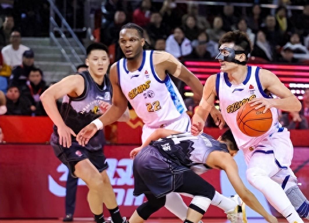 188金宝博体育app下载-事情闹大！广厦爆冷之夜，安保骂孙铭徽家人，球迷：CBA草台班子